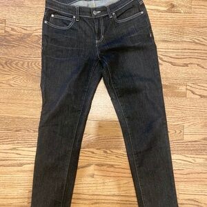 Eileen Fisher Black Wash Denim Skinny Jeans with With White Stitching  8P